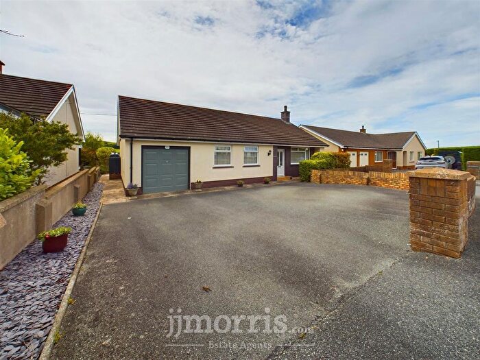 3 Bedroom Detached Bungalow For Sale In Gotrel Estate, Verwig Road, Cardigan, SA43