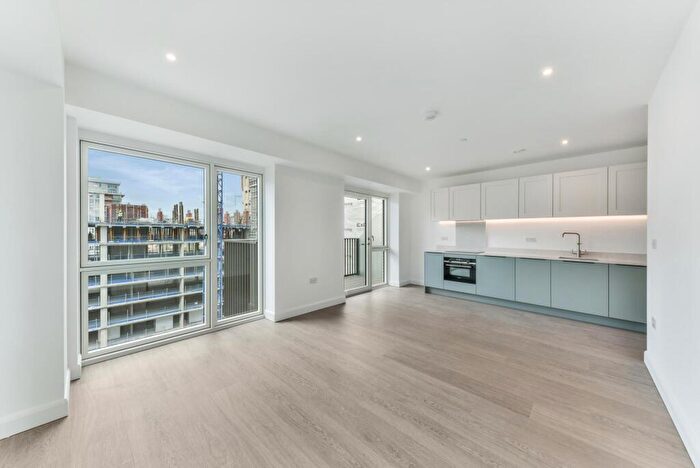 1 Bedroom Apartment To Rent In Ellipse House, Royal Eden Docks, London, E16