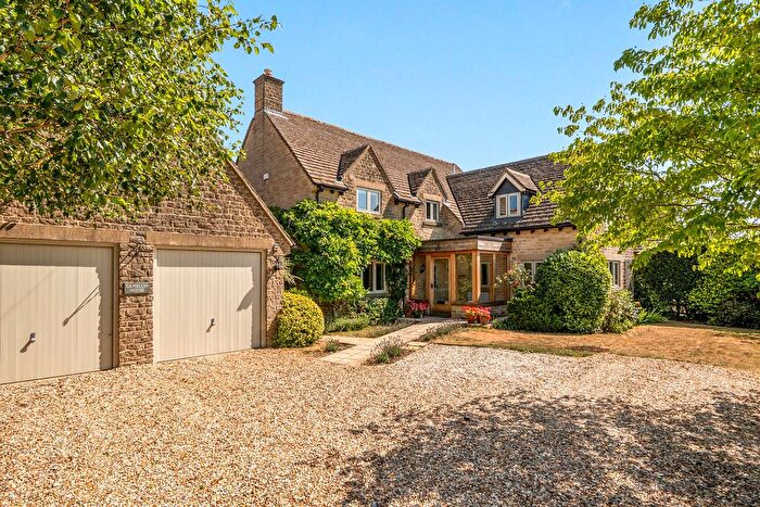 4 Bedroom Detached House For Sale In Chedworth, Cheltenham, GL54