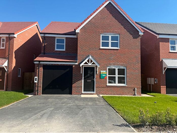 4 Bedroom Property To Rent In Oak Road, Deeside, CH5
