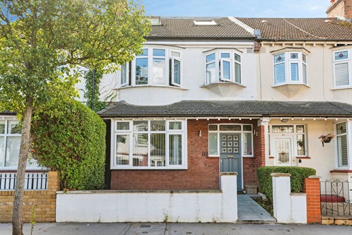 4 Bedroom Terraced House For Sale In Cedar Road, Croydon, CR0