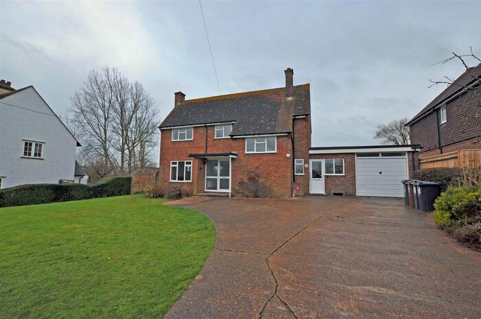 3 Bedroom Property To Rent In Berwick, Polegate, BN26