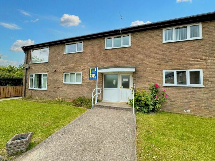 2 Bedroom Flat For Sale In Beechlea, Stannington, Morpeth, Northumberland, NE61