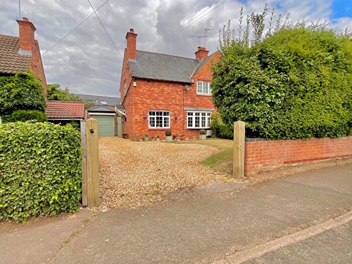 2 Bedroom Semi-Detached House For Sale In Station Road, Cogenhoe, Northamptonshire, NN7