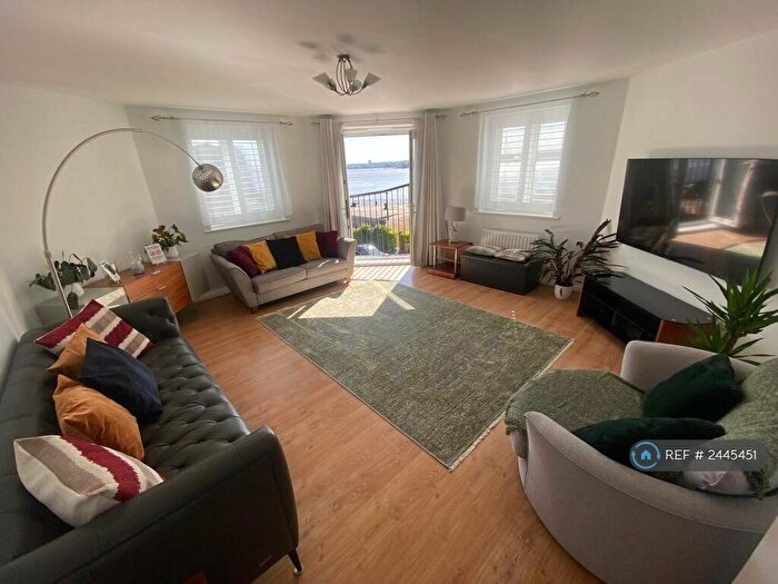 2 Bedroom Flat To Rent In Quebec Quay, Liverpool, L3