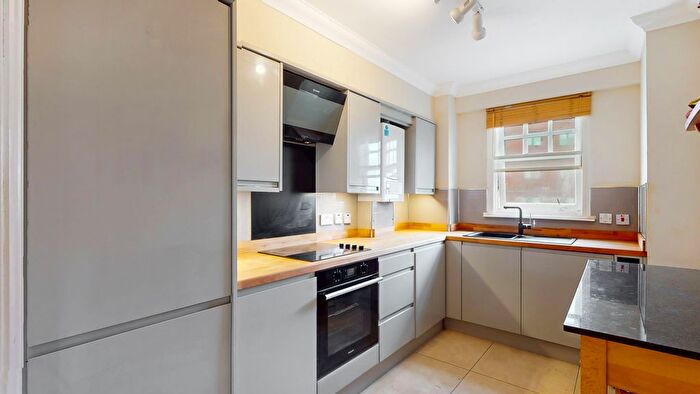 2 Bedroom Flat To Rent In Exeter Road, Cedar Lodge Exeter Road, NW2