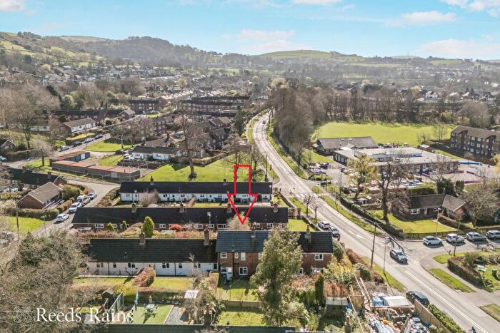 3 Bedroom Terraced House For Sale In Hulley Road, Macclesfield, Cheshire, SK10