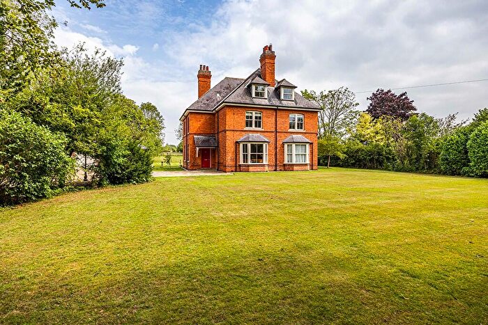 7 Bedroom Detached House For Sale In Beech House, Norwell Road, Caunton, Nottinghamshire, NG23
