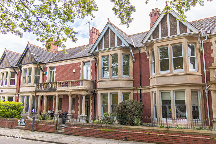 3 Bedroom Terraced House To Rent In Sandringham Road, Penylan, Cardiff, CF23