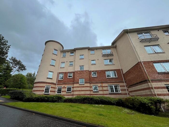 3 Bedroom Flat To Rent In Silverbirch Wynd, Port Glasgow, Inverclyde, PA14