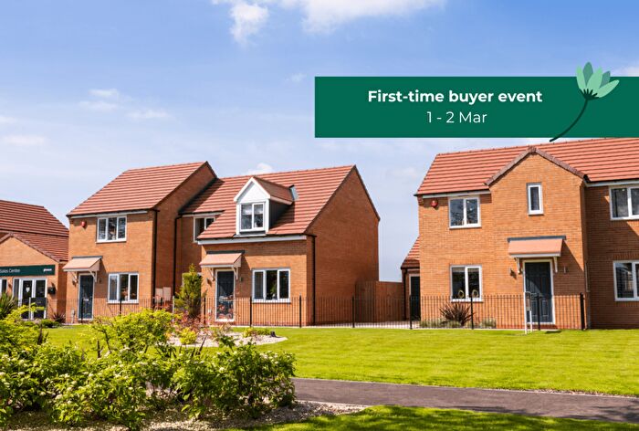 2 Bedroom Semi-Detached House For Sale In Middlefield Lane, Gainsborough, Lincolnshire, DN21