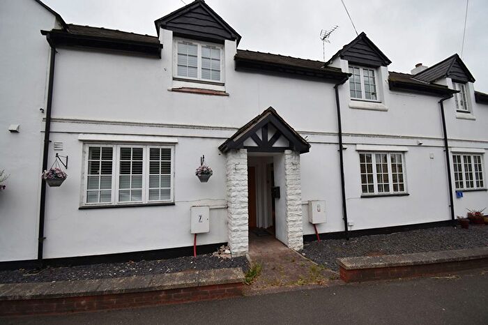 2 Bedroom Cottage For Sale In Worthenbury Mews, Worthenbury, Wrexham, LL13