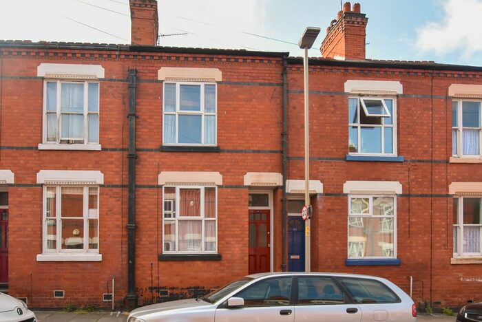 4 Bedroom Terraced House To Rent In Howard Road, Clarendon Park, Leicester, LE2