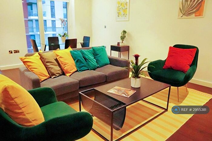 2 Bedroom Flat To Rent In Lanchester Way, London, SW11