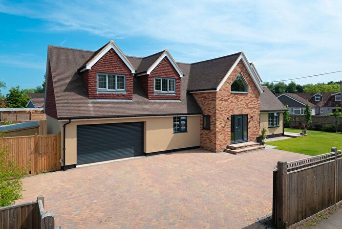 4 Bedroom Detached House For Sale In Stumble Lane, Kingsnorth, TN23