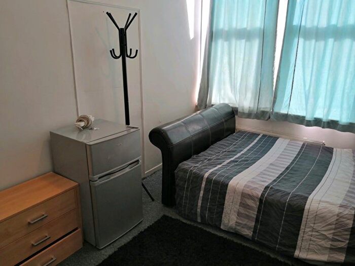 1 Bedroom Flat To Rent In Collins Street, Bristol, BS11