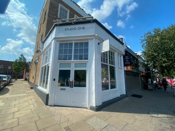 1 Bedroom Flat To Rent In Caledonian Road, Islington, N1