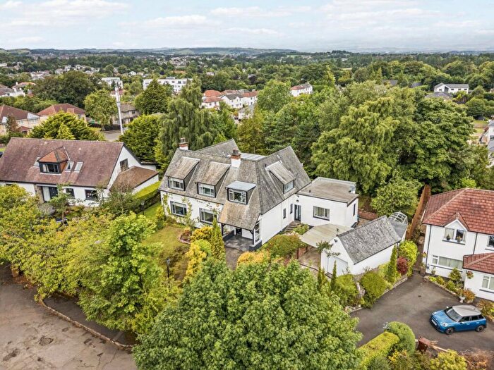 4 Bedroom Detached House For Sale In Hillcrest Drive, Newton Mearns, G77