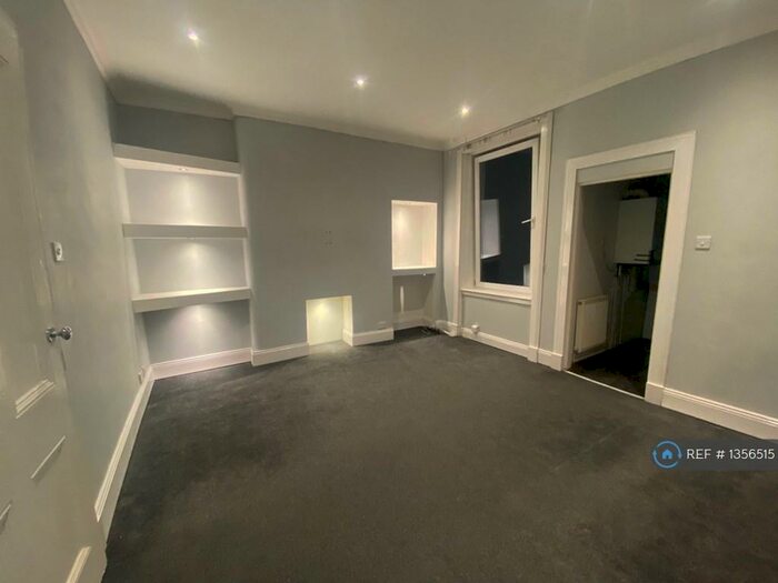 1 Bedroom Flat To Rent In Gibson Street, Kilmarnock, KA1