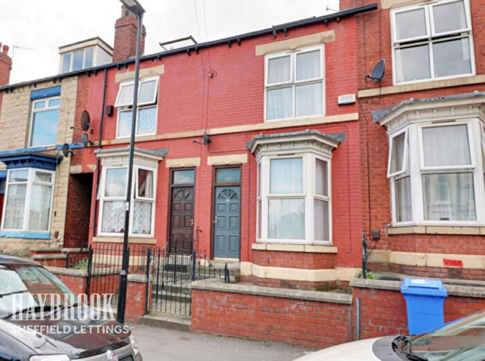 3 Bedroom Terraced House To Rent In Vincent Road, Sheffield, S7