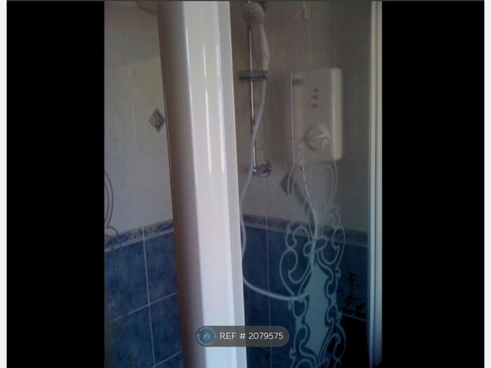 2 Bedroom Flat To Rent In Pig Hue Lane, Liverpool, L13