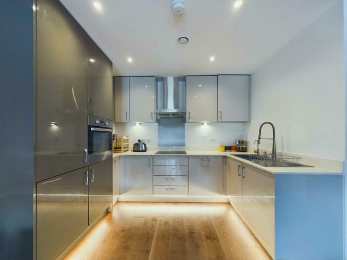 1 Bedroom Flat To Rent In James Smith Court, Dartford, Kent, DA1