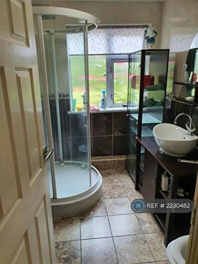 2 Bedroom Flat To Rent In Orlescote Road, Coventry, CV4