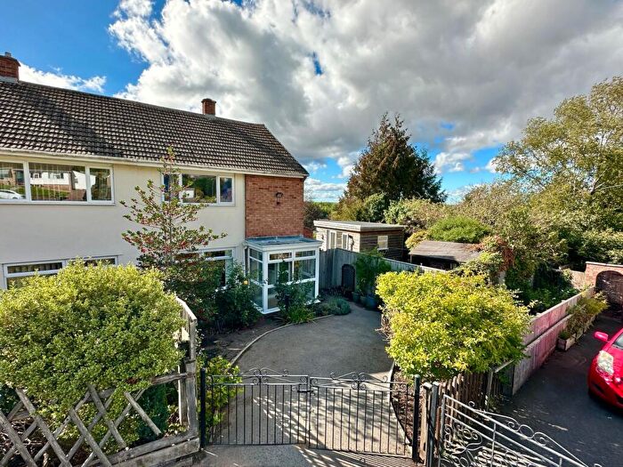 3 Bedroom Semi-Detached House For Sale In Knapp Close, Ledbury, HR8