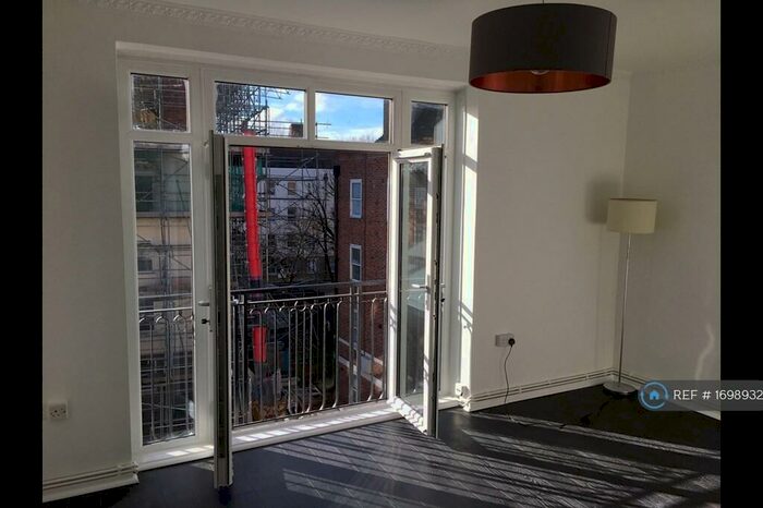 2 Bedroom Flat To Rent In Dence House, London, E2
