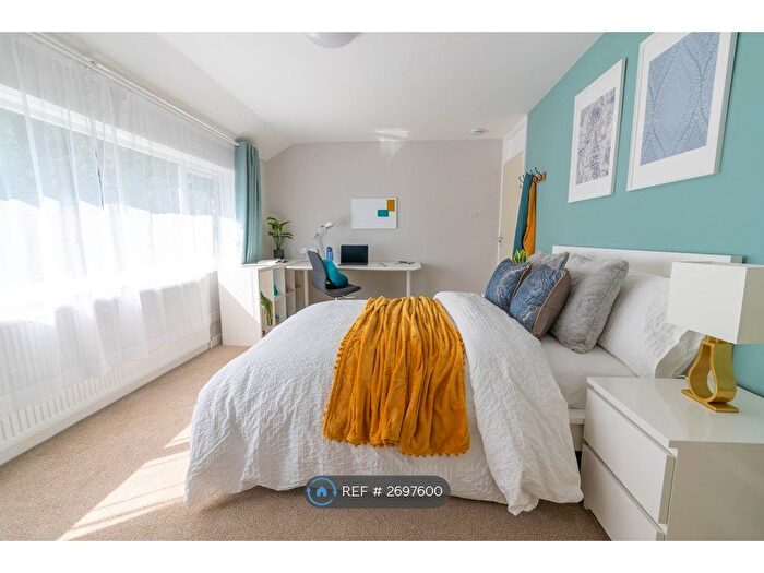 4 Bedroom Semi Detached House To Rent In Stare Green, Coventry, CV4