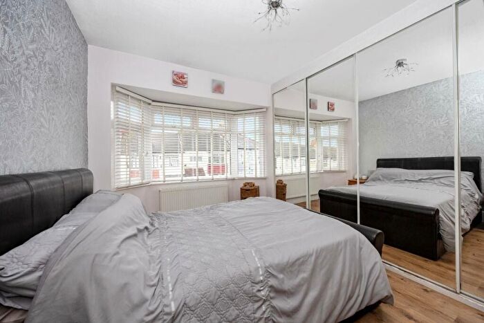 2 Bedroom Terraced House For Sale In Shenley, Radlett, WD7