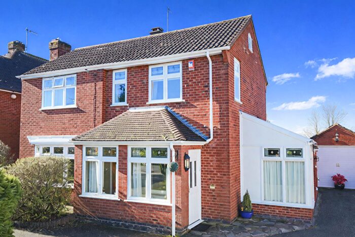 4 Bedroom Detached House For Sale In Ashby Road, Hinckley, LE10