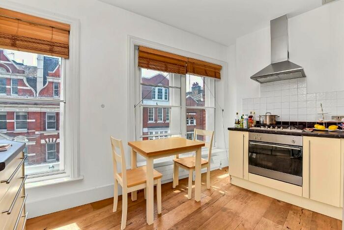 1 Bedroom Flat To Rent In Charing Cross Road, Charing Cross, London, WC2H