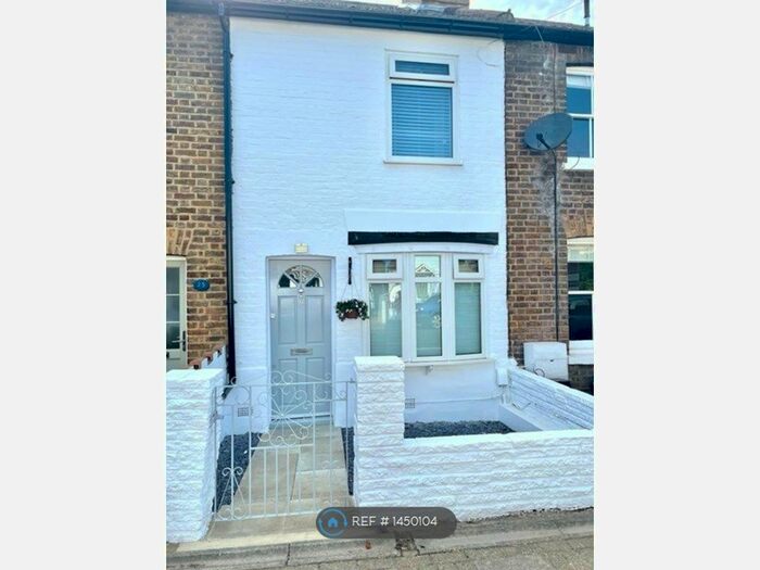 2 Bedroom Terraced House To Rent In Palace Road, Bromley, BR1