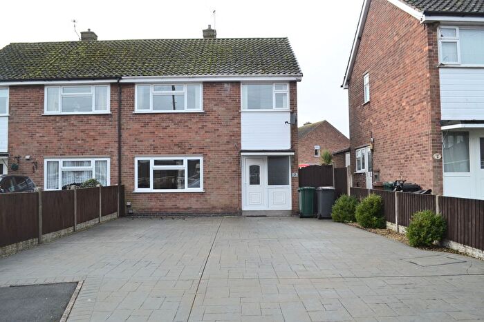3 Bedroom Semi-Detached House To Rent In Emery Close, Linton, Swadlincote, DE12