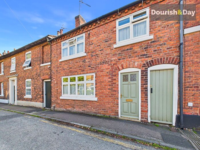 3 Bedroom Terraced House For Sale In Claypit Street, Whitchurch, SY13