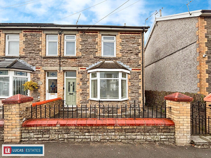 3 Bedroom Semi-Detached House For Sale In Lewis Street, Hengoed, CF82