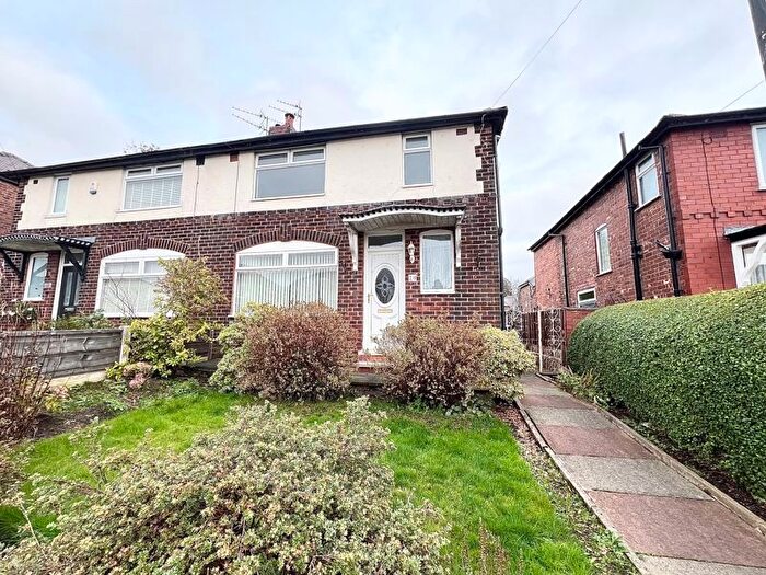 3 Bedroom Semi Detached House To Rent In Avondale Drive, Salford, M6