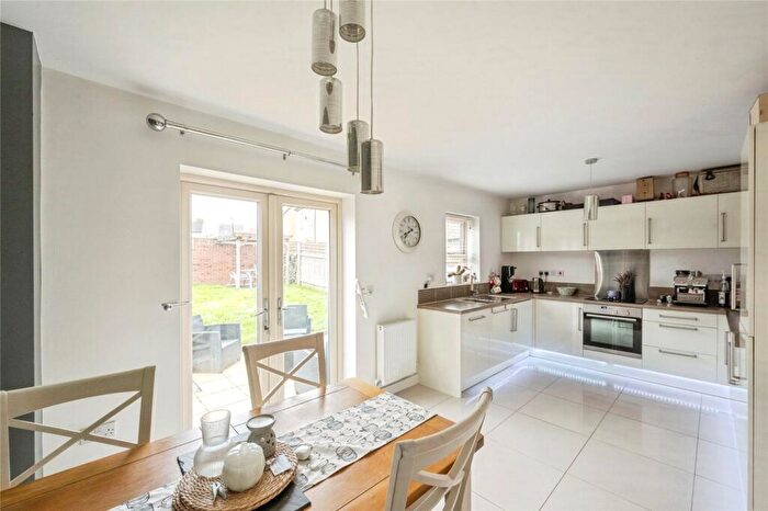 4 Bedroom Detached House For Sale In Stretton Street, Adwick-le-Street, Doncaster, South Yorkshire, DN6