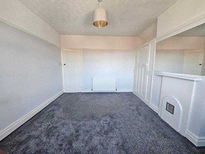 1 Bedroom Flat To Rent In Lock Lane, Bolton, BL3