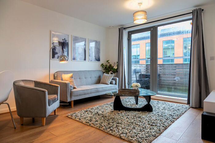 2 Bedroom Apartment To Rent In Skyline, B1