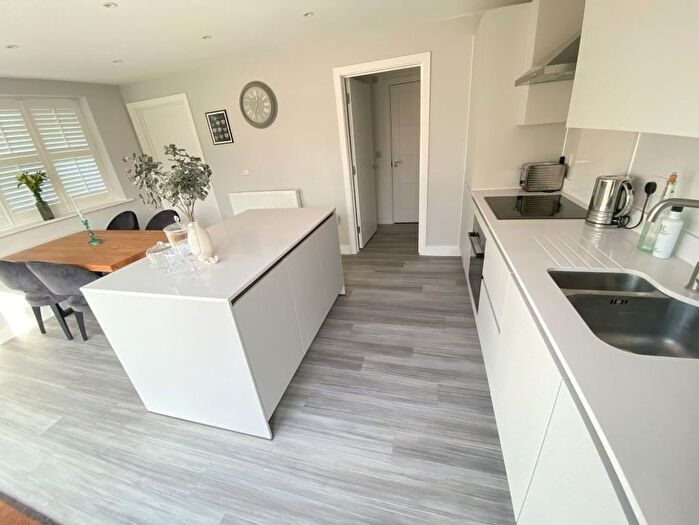 3 Bedroom Detached House For Sale In Leftwich Place, Great Cornard, Sudbury, CO10