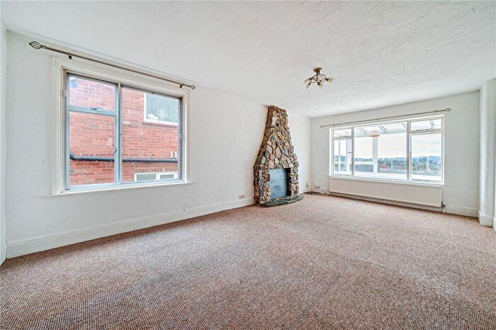 2 Bedroom Bungalow For Sale In Exwick Hill, Exeter, Devon, EX4