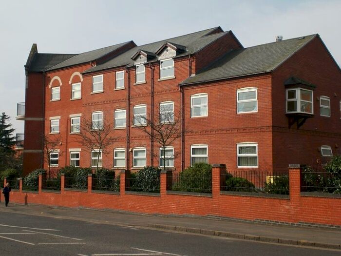 1 Bedroom Apartment To Rent In Trinity Court, Hinckley, Leicestershire, LE10