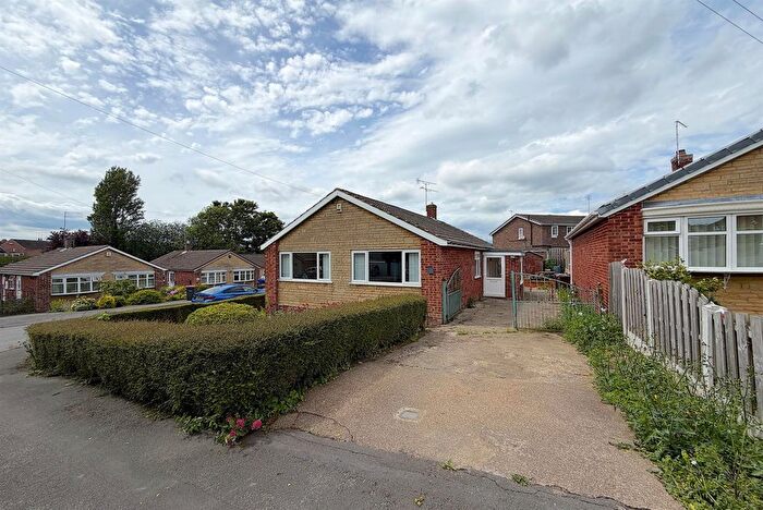 3 Bedroom Detached Bungalow To Rent In Chatsworth Close, Aston, Sheffield, S26