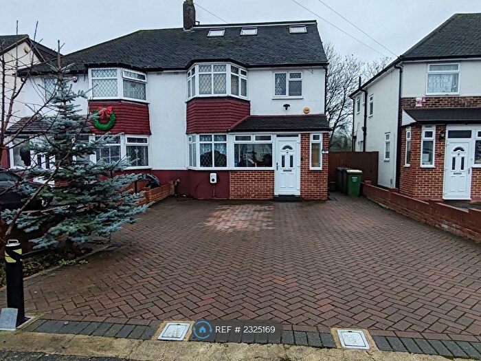 4 Bedroom Semi-Detached House To Rent In Riverside Road, Sidcup, DA14