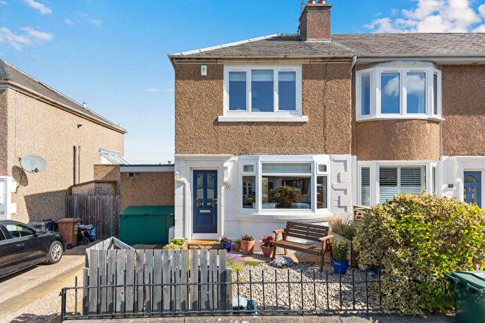 3 Bedroom End Of Terrace House For Sale In Allan Park Drive, Edinburgh, EH14