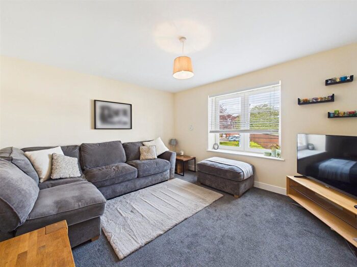 2 Bedroom Flat For Sale In Florence Court, Florence Place, Perth, PH1