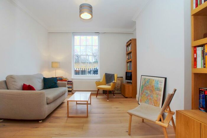 2 Bedroom Flat To Rent In Matilda Street, London, N1