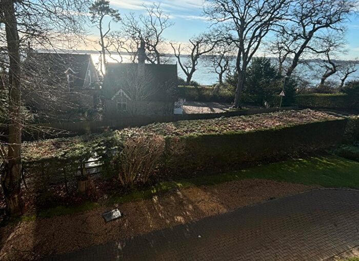 1 Bedroom Flat To Rent In Abbey Hill, Netley Abbey, Southampton, SO31